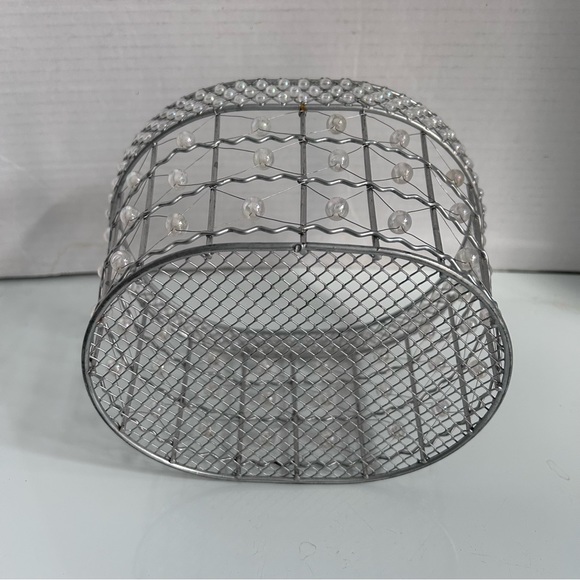 Oval beaded silver metal Artisian basket - Picture 3 of 6